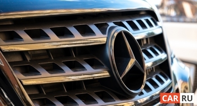 Показаны первые рендерные изображения компактного Mercedes-Benz G-Class 2026