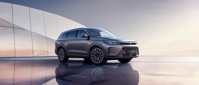 Объявлен старт продаж премиальных электромобилей Aito в АВТОДОМ
