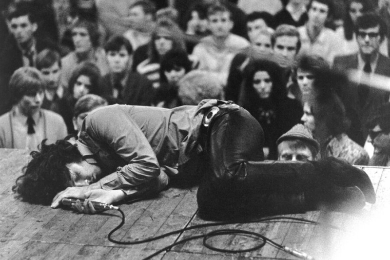 80 лет назад родился лидер группы The Doors Джим Моррисон